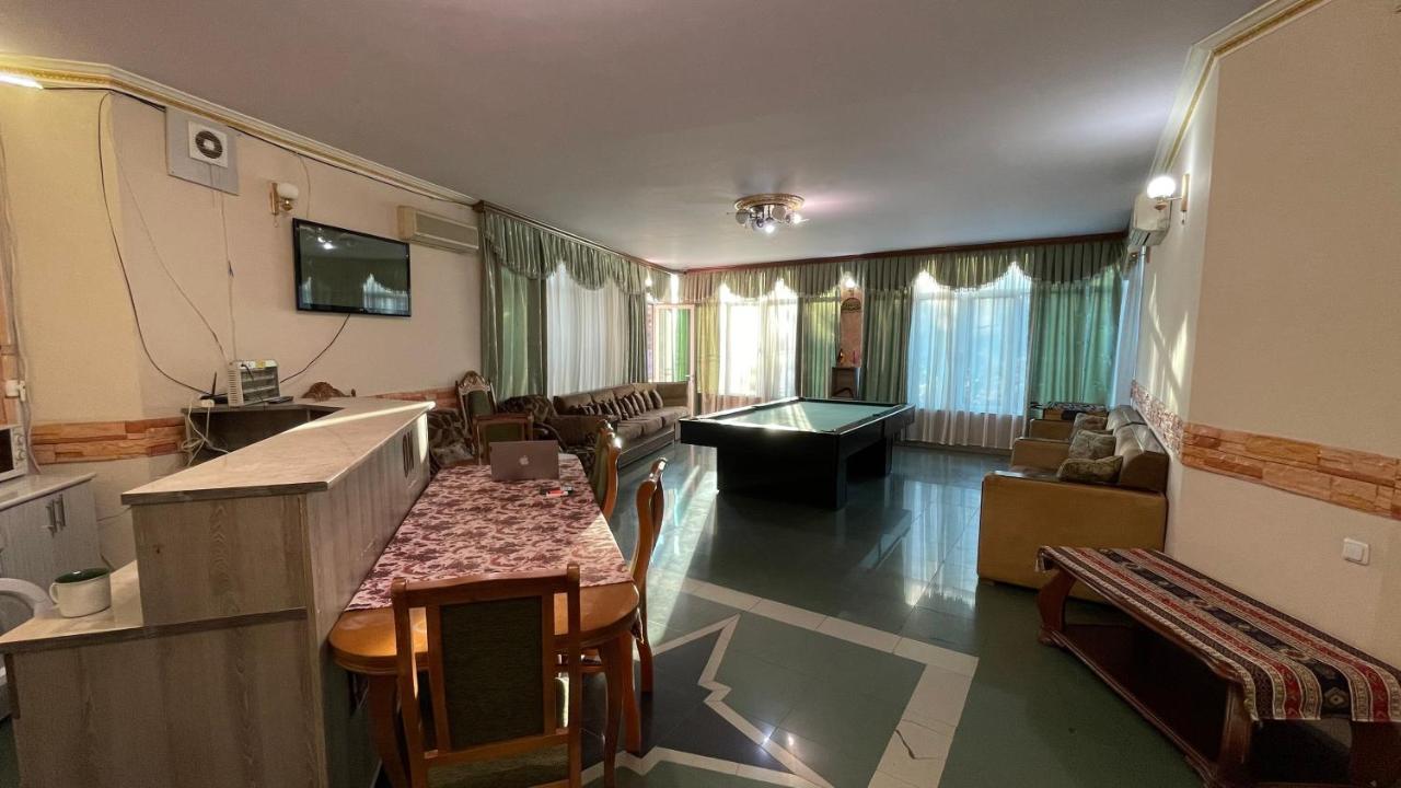 Citrus Guest House Yerevan Exterior photo