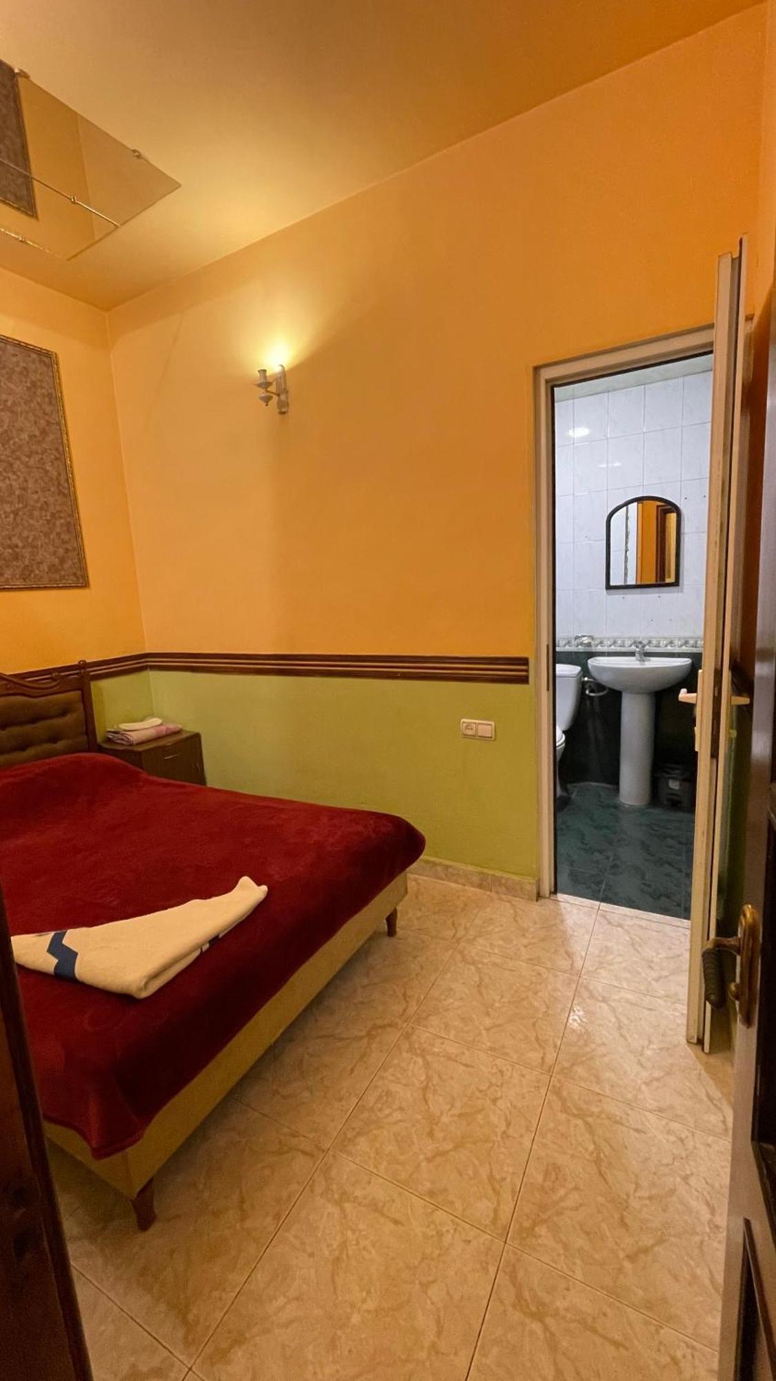 Citrus Guest House Yerevan Exterior photo